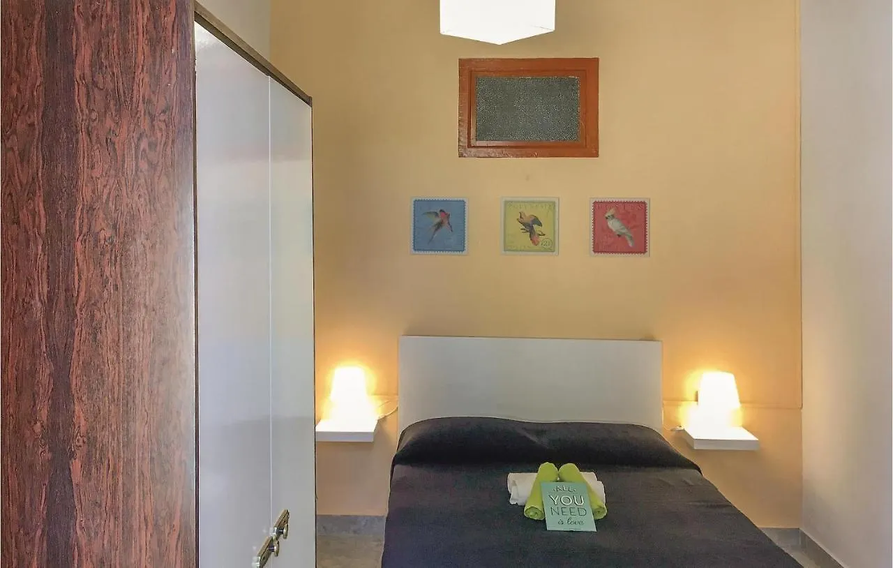 3 Bedroom Beautiful Apartment In بينيذا ذي مار